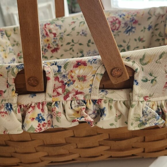 Longaberger Rectangular Gathering Basket with Double Handle - Picture 3 of 6